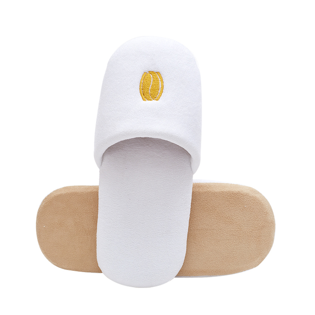 Custom White Disposable Spa Slippers with Gold Embroidery – Luxury Hotel Slippers Manufacturer