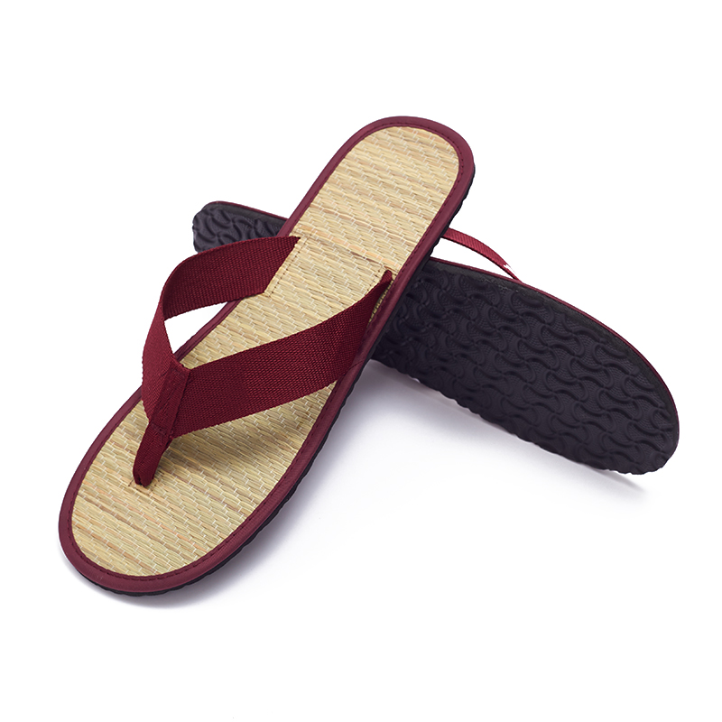 Custom Bamboo Hotel Flip Flops – Bulk Spa & Resort Slippers Supplier