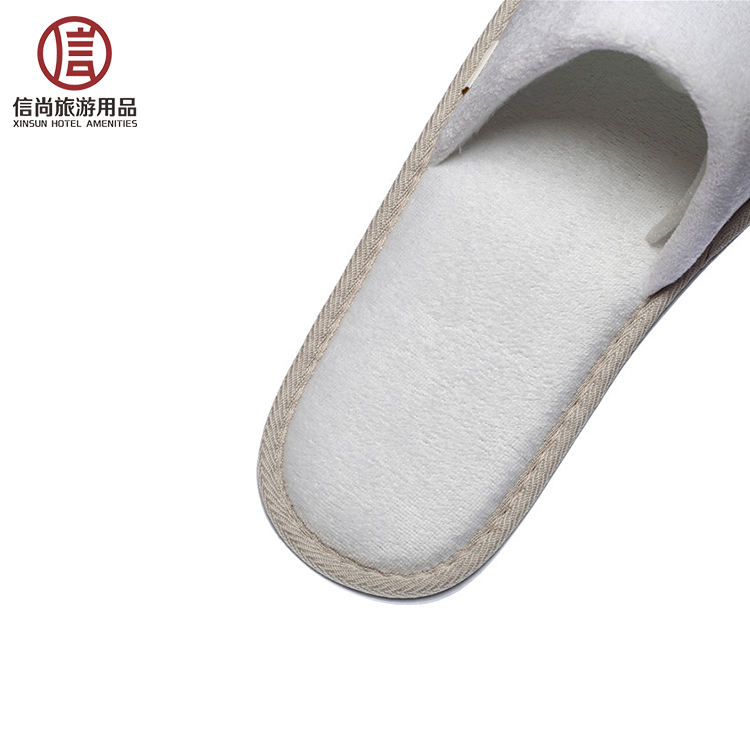 Disposable White Velour Hotel Spa Slippers with Non-Slip Sole – Guest Slippers Bulk Supply & Custom Manufacturer