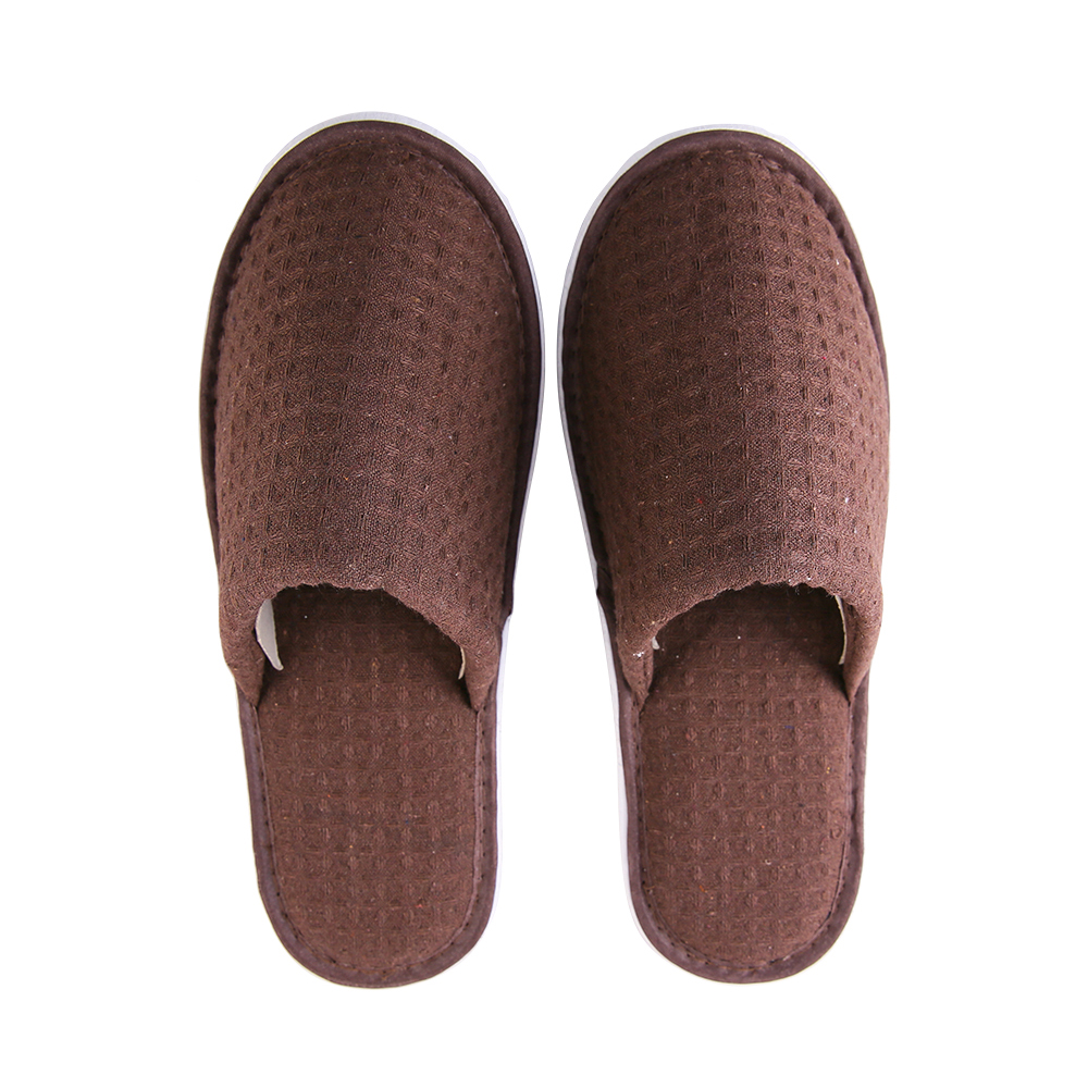 Custom Brown Waffle Hotel Slippers – Spa & Luxury Disposable Footwear for Hotels, B2B Supplier & Manufacturer