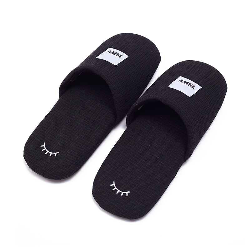 Custom Black Waffle Hotel Slippers – Spa & Luxury Disposable Footwear for Hotels, B2B Supplier & Manufacturer