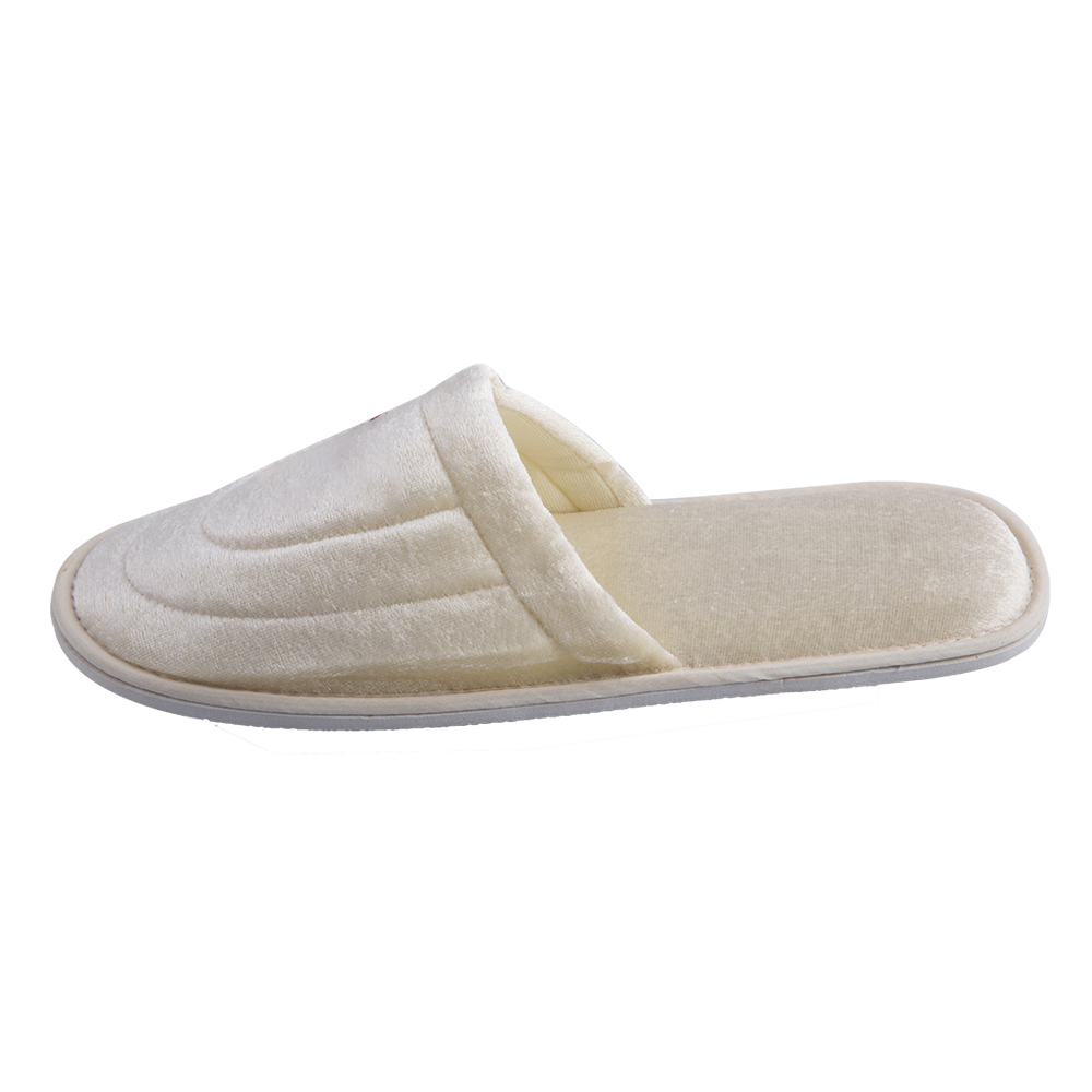 White Velour Closed Toe Hotel Slippers – Soft Hospitality Guest Slippers Bulk Supply & Custom Manufacturer