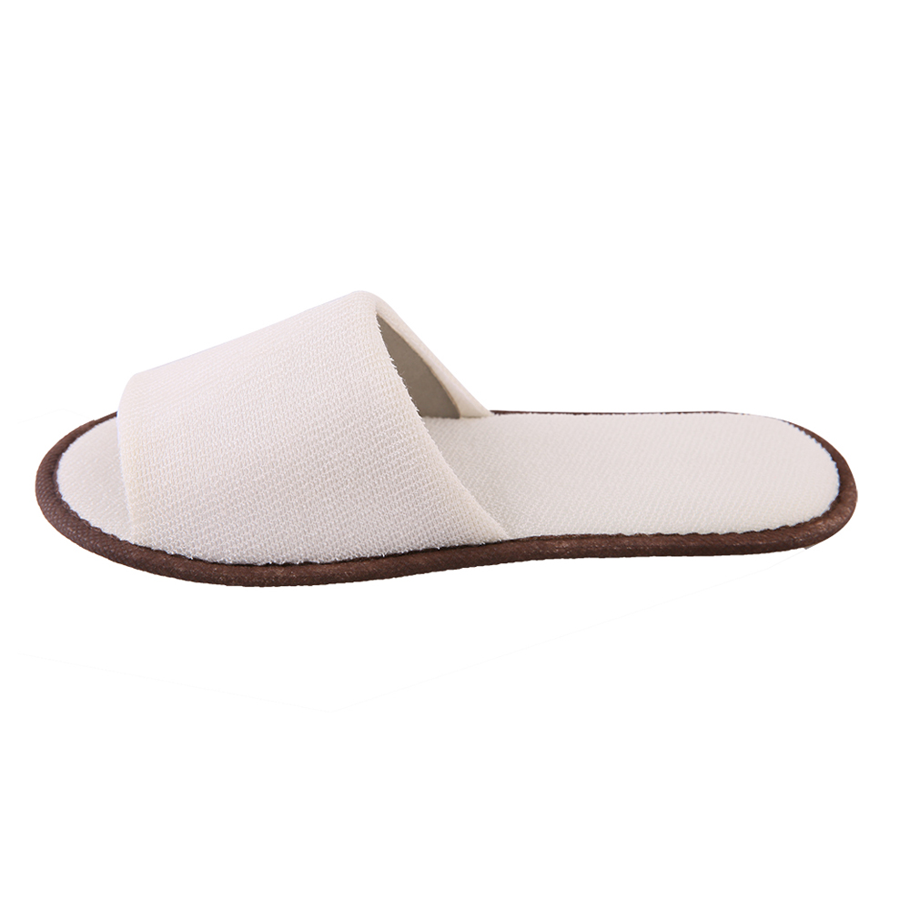 White Open Toe Disposable Spa Slippers with Brown Trim – Hotel Guest Slippers Bulk Supply & Custom Manufacturer