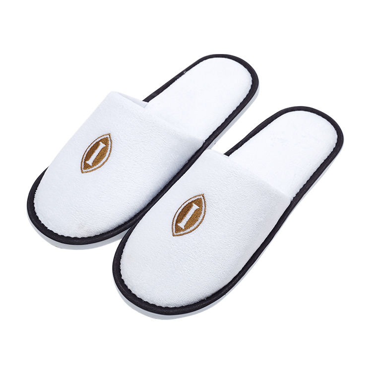 White Hotel Slippers with Embroidered Logo – Custom Spa Guest Slippers Bulk Supply & Factory Direct