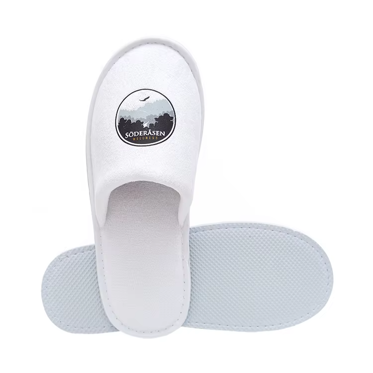 Closed Toe Hotel Spa Slippers – Soft Disposable Guest Slippers Bulk Supply & Custom Manufacturer