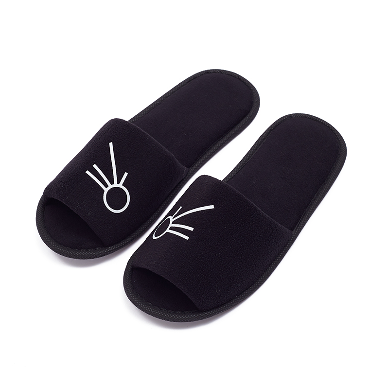 Black Velour Hotel Slippers – Soft Disposable Spa Guest Slippers Bulk Supply & Custom Manufacturer
