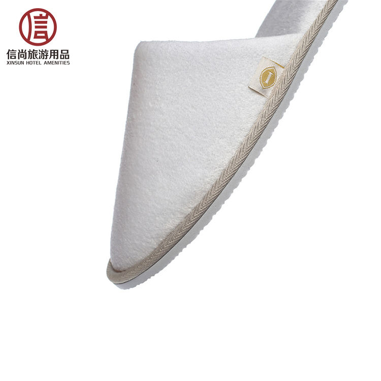 Disposable White Velour Hotel Spa Slippers with Non-Slip Sole – Guest Slippers Bulk Supply & Custom Manufacturer