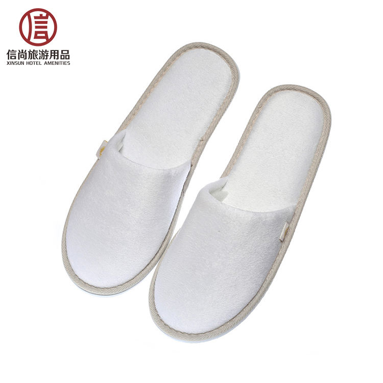 Disposable White Velour Hotel Spa Slippers with Non-Slip Sole – Guest Slippers Bulk Supply & Custom Manufacturer